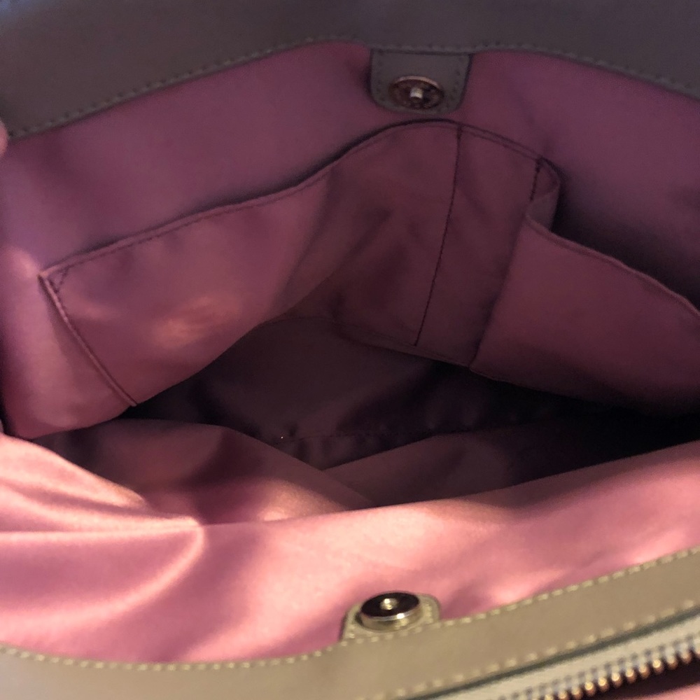 Authentic Coach gray purse - Picture 6 of 8